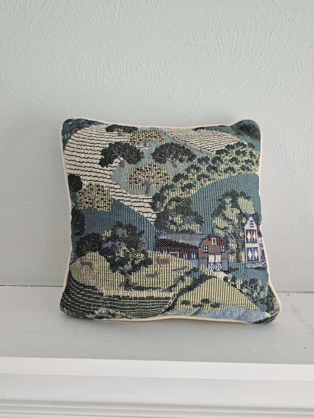 Vintage Riverdale Farm Countryside Needlepoint Tapestry Decorative Pillow